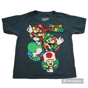 5/$25 Mario Bros Graphic Shirt